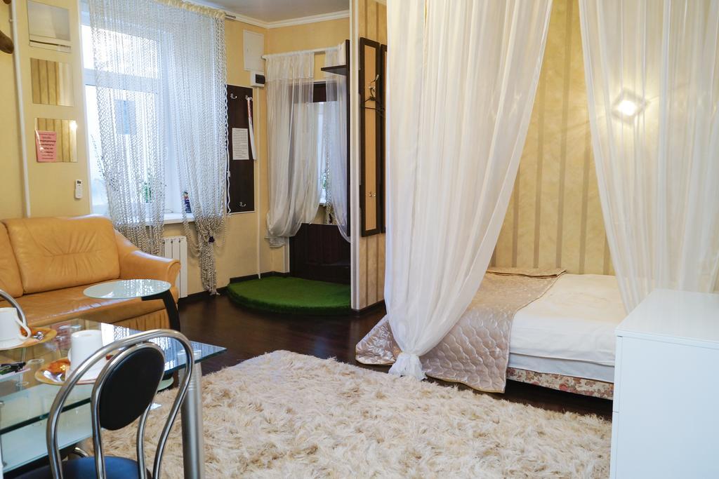 Apartment Akropol On Suvorova Street Rostov-on-Don Room photo